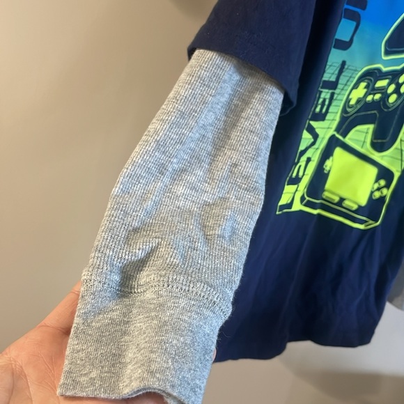 Children’s Place Level Up long sleeve shirt - Picture 3 of 5